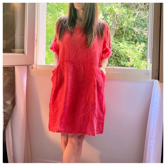 ShopEvelynne Dresses & Skirts - 18 MADE IN ITALY 🇮🇹 LINEN DRESS

Posh live from Italy